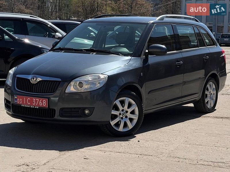 Универсал Skoda Fabia 2010 в Чернигове