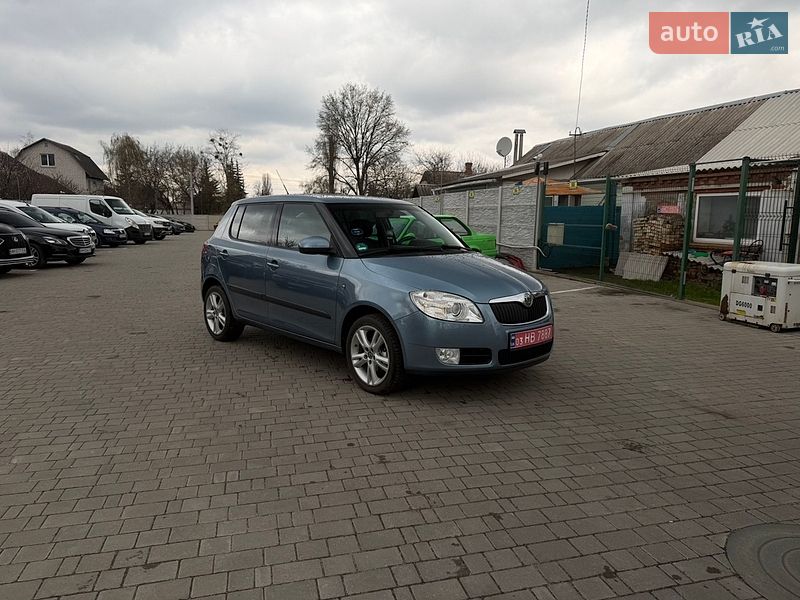 Хэтчбек Skoda Fabia 2008 в Житомире