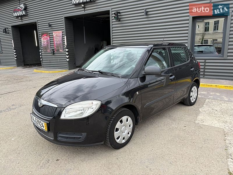 Хэтчбек Skoda Fabia 2008 в Ивано-Франковске