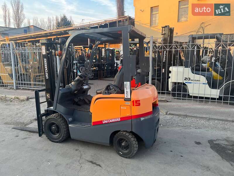 Вилочный погрузчик Nissan FD 2016 в Одессе