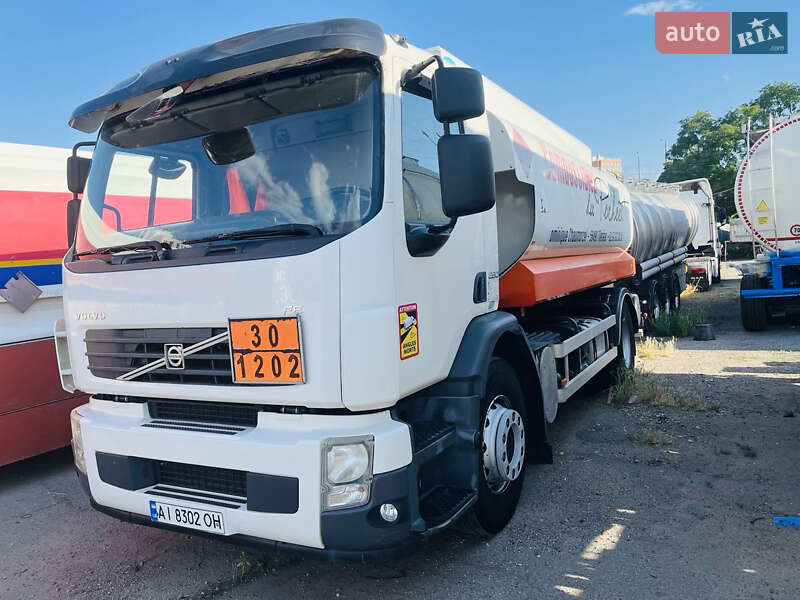 Бензовоз Volvo FE 2010 в Одессе Бензовоз Volvo FE 2010 в Одессе