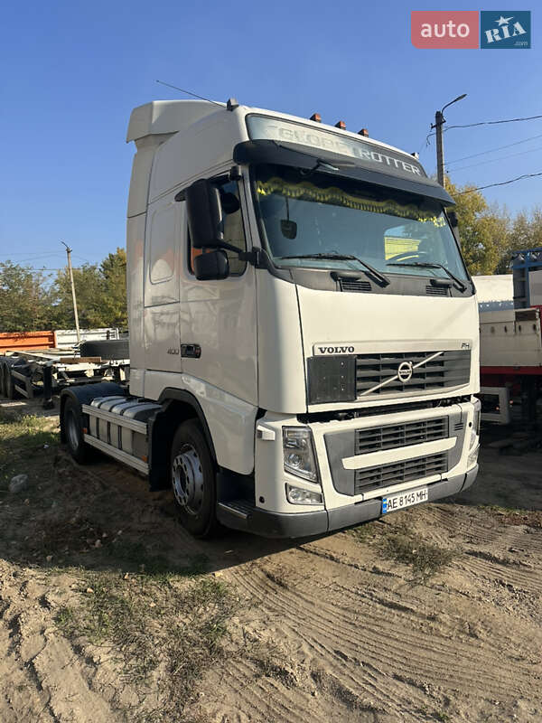 Тягач Volvo FH 13 2013 в Дніпрі