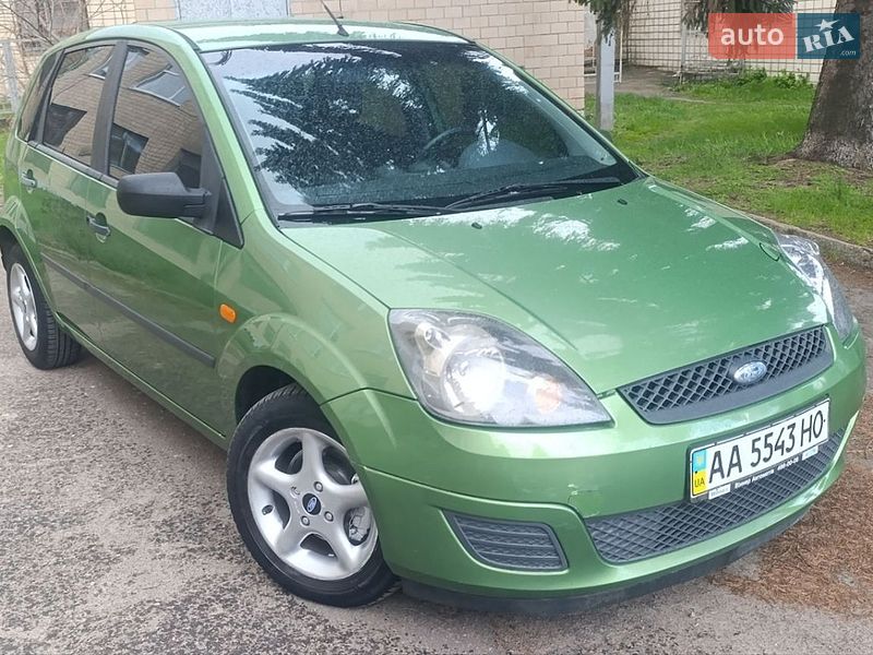 Хэтчбек Ford Fiesta 2007 в Прилуках