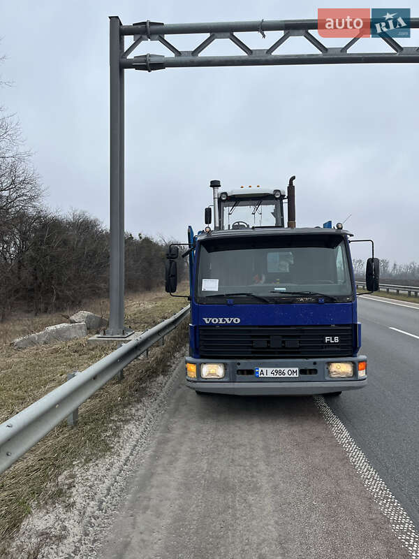 Эвакуатор Volvo FL 6 1996 в Переяславе