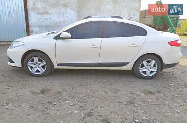 Седан Renault Fluence 2015 в Близнюках