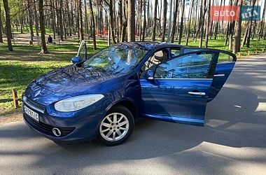 Седан Renault Fluence 2010 в Киеве