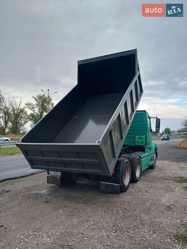 Самосвал Volvo FM 12 2001 в Днепре Самосвал Volvo FM 12 2001 в Днепре