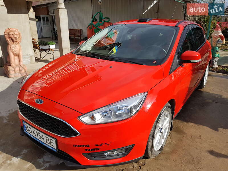 Хэтчбек Ford Focus 2015 в Ивано-Франковске