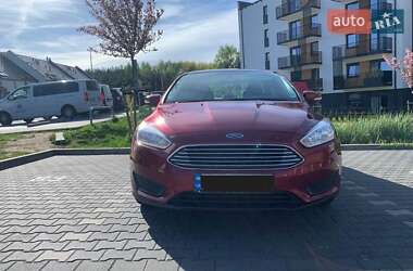 Седан Ford Focus 2015 в Лопатине