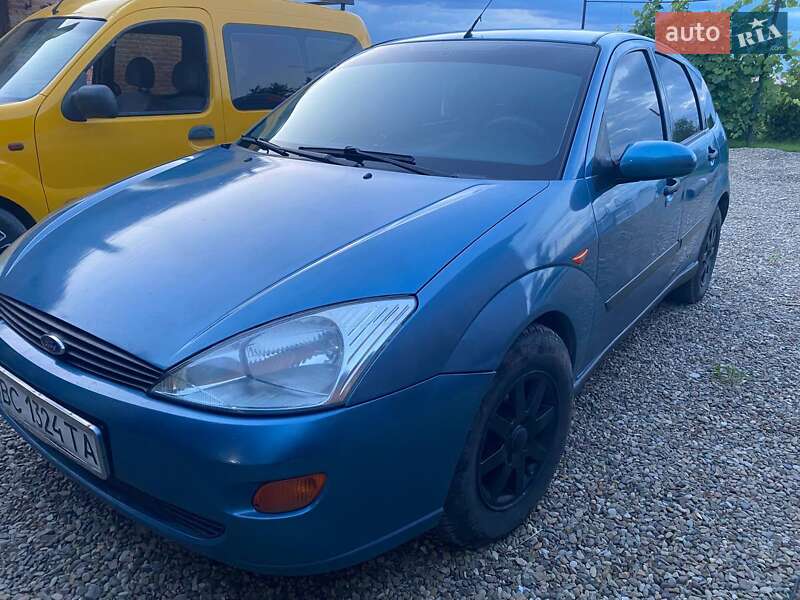 Хэтчбек Ford Focus 2000 в Бориславе