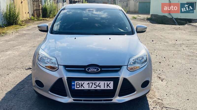 Хэтчбек Ford Focus 2012 в Коломые