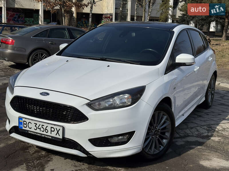 Хэтчбек Ford Focus 2018 в Львове