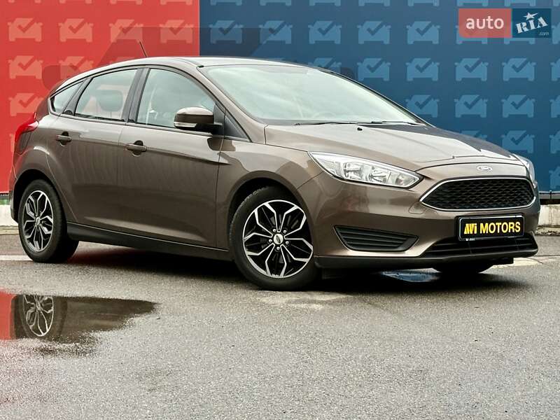 Хэтчбек Ford Focus 2017 в Киеве