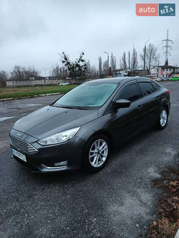 Седан Ford Focus 2017 в Києві