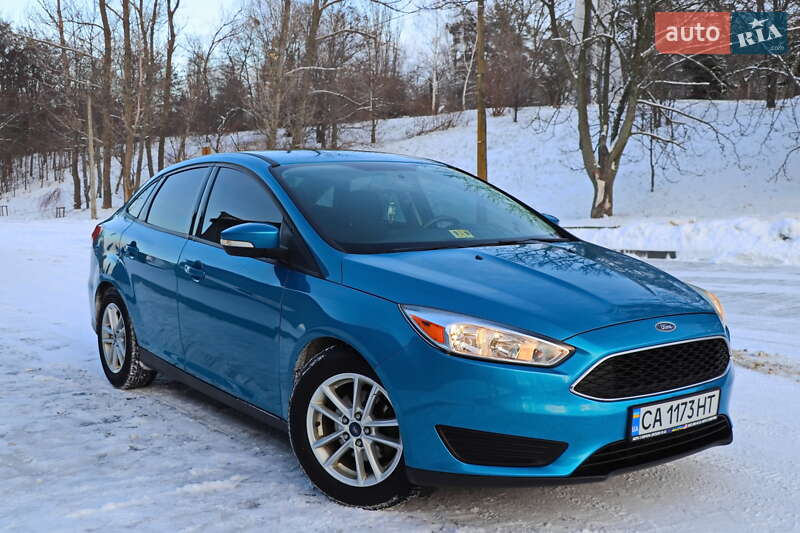 Седан Ford Focus 2015 в Кременчуге Седан Ford Focus 2015 в Кременчуге