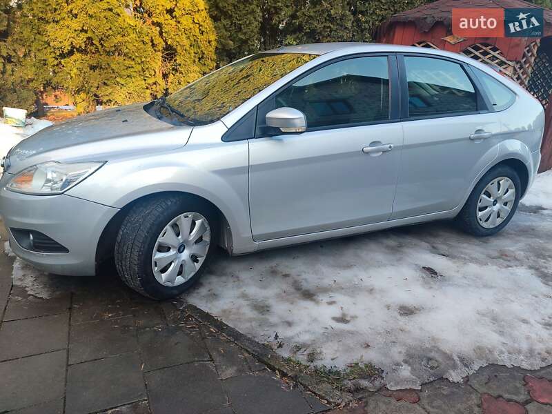 Хэтчбек Ford Focus 2012 в Тернополе