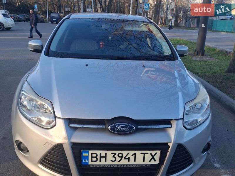Хэтчбек Ford Focus 2011 в Одессе