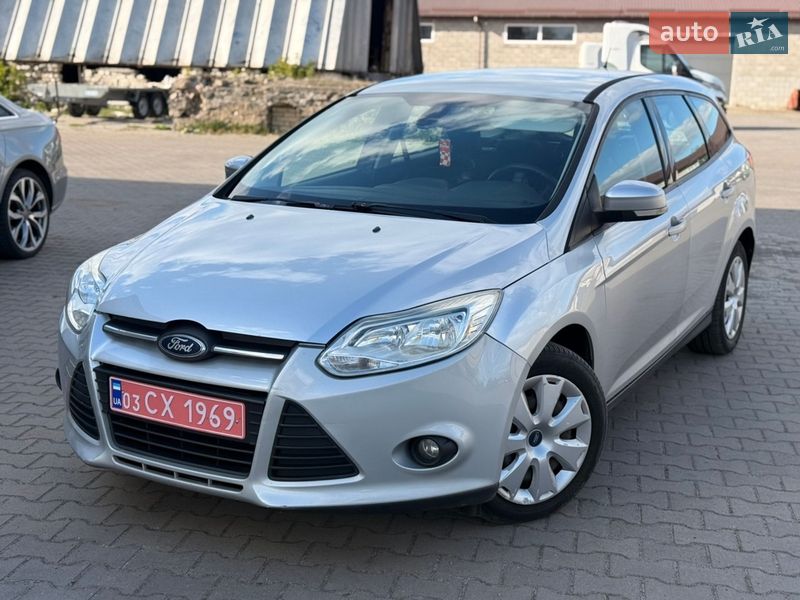 Универсал Ford Focus 2012 в Дубровице