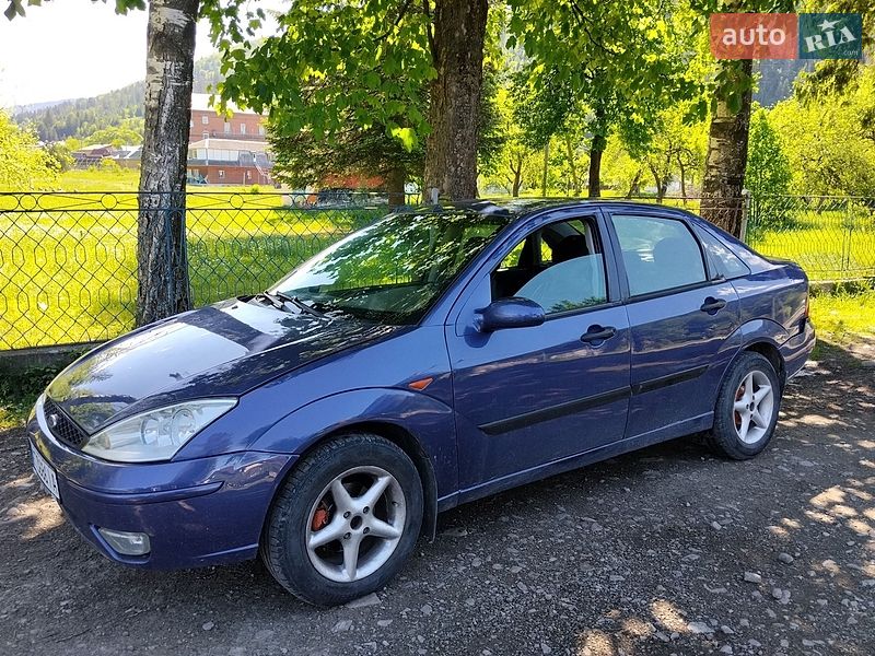 Седан Ford Focus 2004 в Яремче