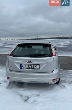 Хетчбек Ford Focus 2011 в Каневі Хетчбек Ford Focus 2011 в Каневі