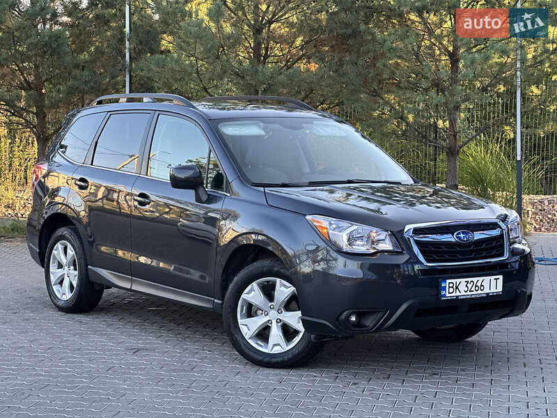 Позашляховик / Кросовер Subaru Forester 2015 в Рівному