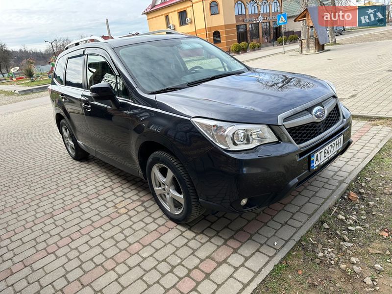Внедорожник / Кроссовер Subaru Forester 2013 в Долине
