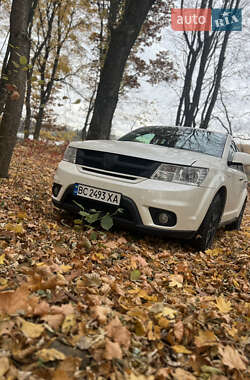 Позашляховик / Кросовер Fiat Freemont 2013 в Пустомитах