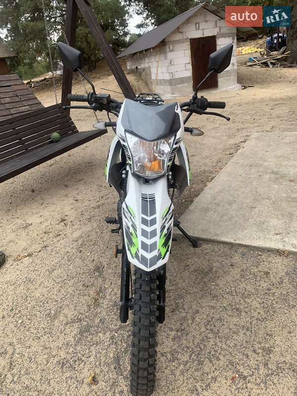 Мотоцикл Кросс Forte FT 250GY-CBA 2024 в Дубровице