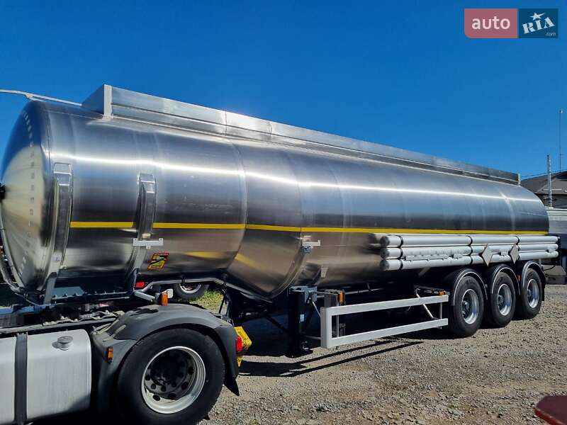 Цистерна полуприцеп Magyar Fuel Tank 1999 в Виннице