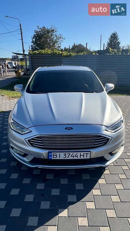 Седан Ford Fusion 2018 в Полтаві