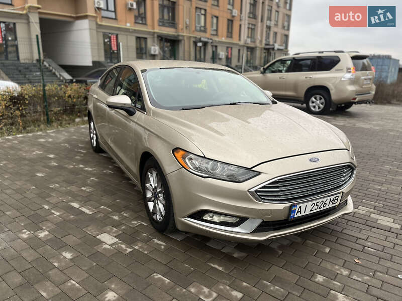 Седан Ford Fusion 2016 в Софіївській Борщагівці