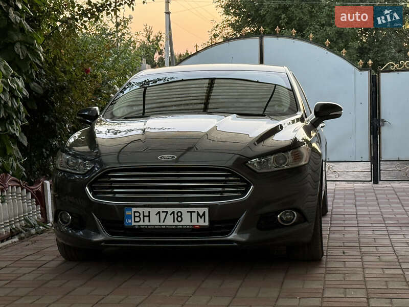 Седан Ford Fusion 2015 в Одессе