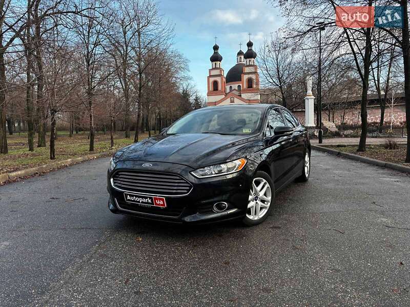 Седан Ford Fusion 2014 в Запорожье Седан Ford Fusion 2014 в Запорожье