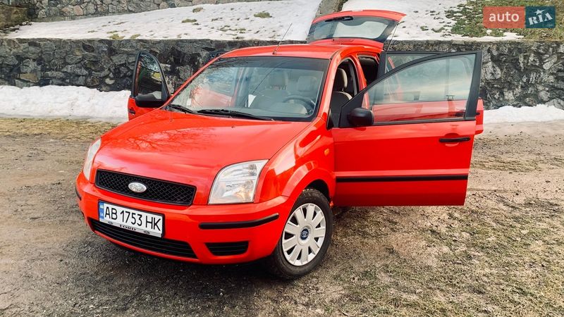 Хэтчбек Ford Fusion 2003 в Виннице