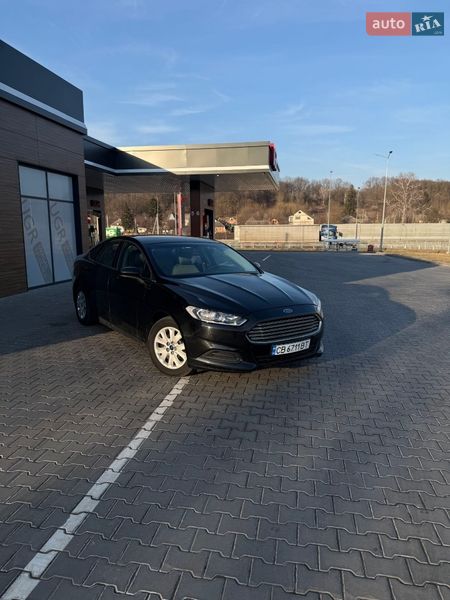 Седан Ford Fusion 2013 в Лубнах