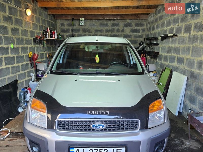 Хэтчбек Ford Fusion 2008 в Киеве