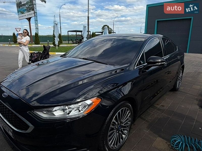Седан Ford Fusion 2018 в Ирпене