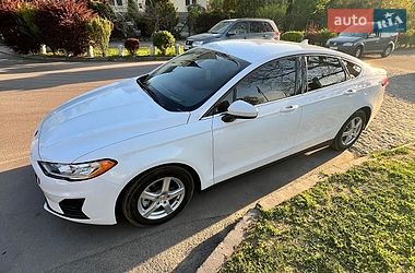 Седан Ford Fusion 2020 в Фастове