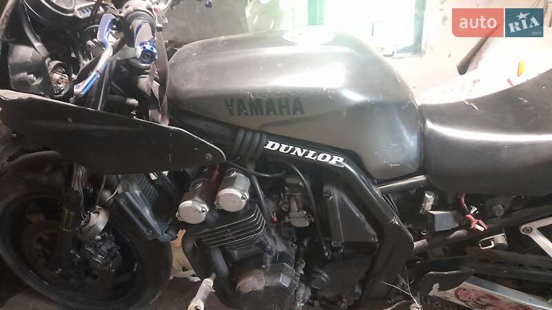 Мотоцикл Спорт-туризм Yamaha FZ 400 2000 в Виннице