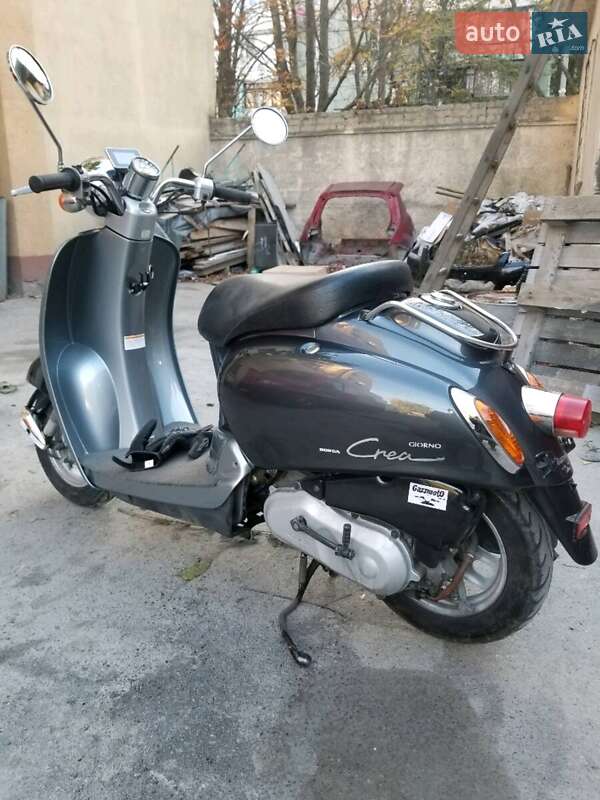 Скутер Honda Giorno Crea AF-54 2001 в Одессе