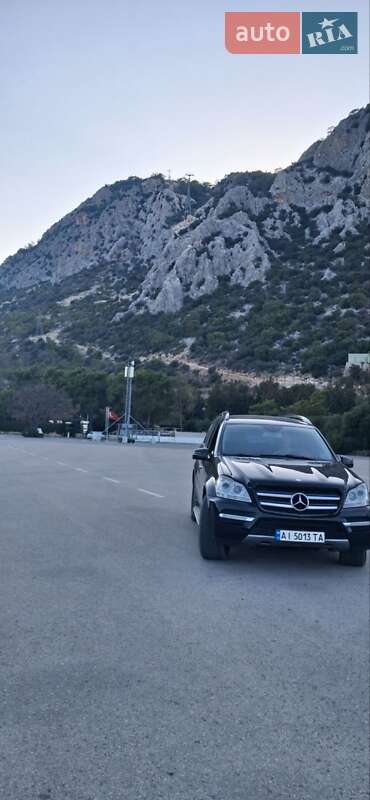 Внедорожник / Кроссовер Mercedes-Benz GL-Class 2011 в Киеве