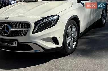 Внедорожник / Кроссовер Mercedes-Benz GLA-Class 2015 в Тернополе