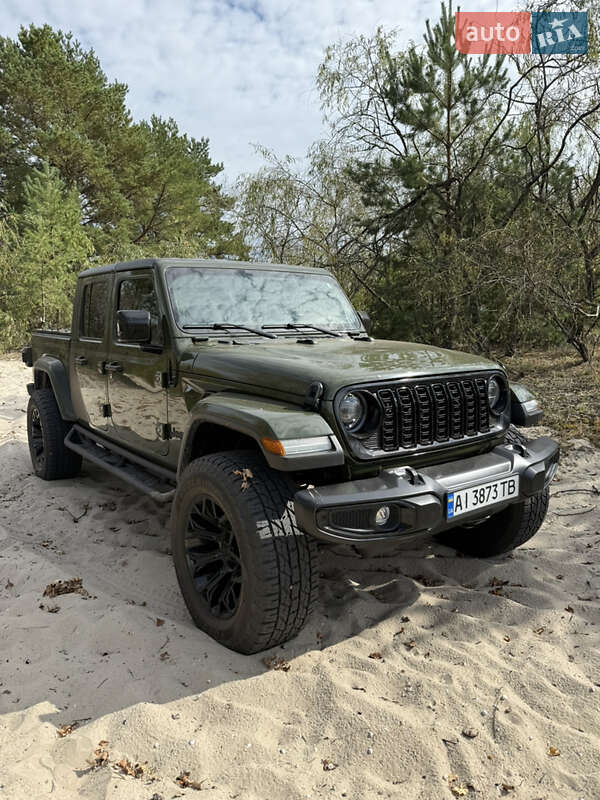 Пикап Jeep Gladiator 2023 в Киеве