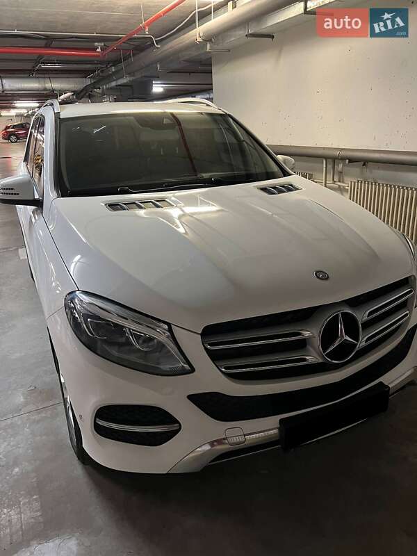 Внедорожник / Кроссовер Mercedes-Benz GLE-Class 2016 в Харькове
