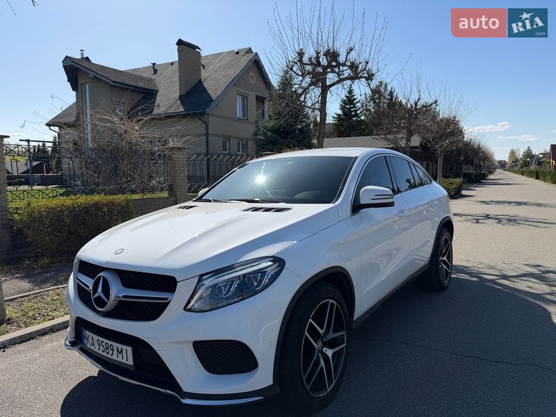 Позашляховик / Кросовер Mercedes-Benz GLE-Class 2016 в Києві