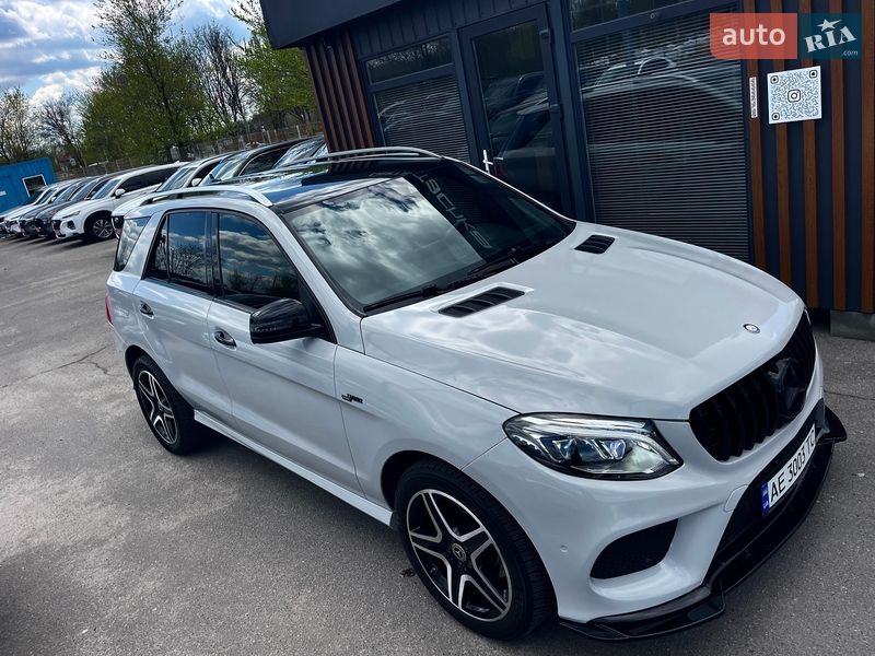 Внедорожник / Кроссовер Mercedes-Benz GLE-Class 2016 в Днепре