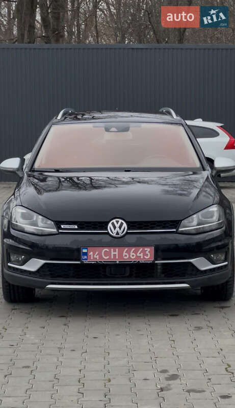 Универсал Volkswagen Golf Alltrack 2015 в Дрогобыче