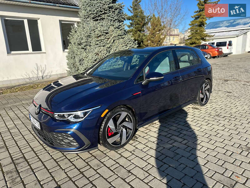 Хэтчбек Volkswagen Golf GTI 2023 в Львове