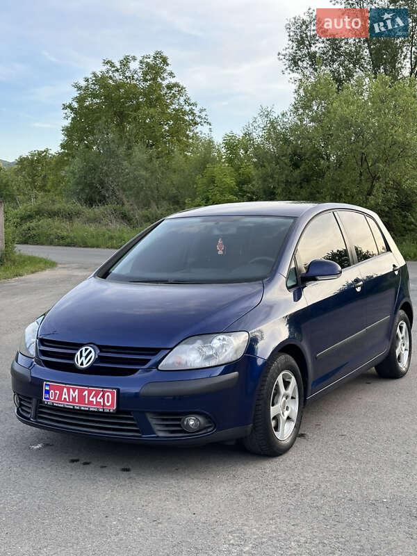 Хетчбек Volkswagen Golf Plus 2005 в Хусті