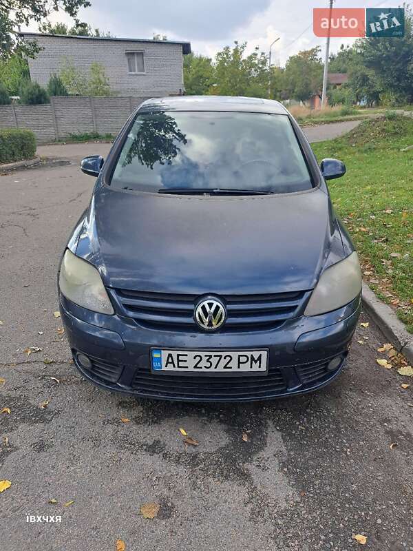 Хэтчбек Volkswagen Golf Plus 2007 в Днепре Хэтчбек Volkswagen Golf Plus 2007 в Днепре